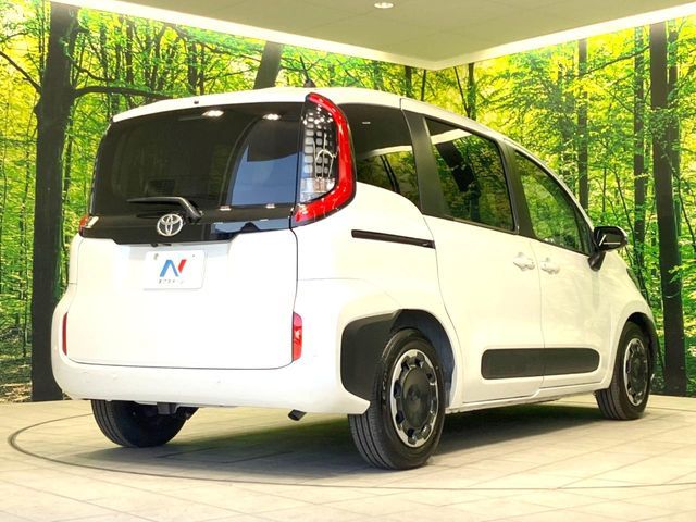 TOYOTA SIENTA 2025 Image 31