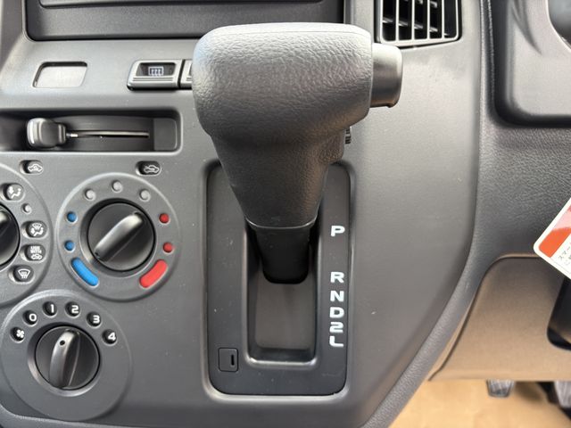 TOYOTA TOWNACE VAN 2WD 2025 Image 31