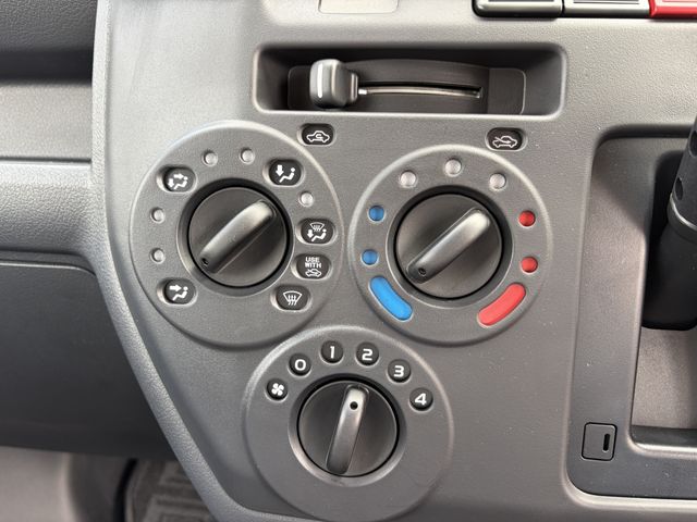 TOYOTA TOWNACE VAN 2WD 2025 Image 31