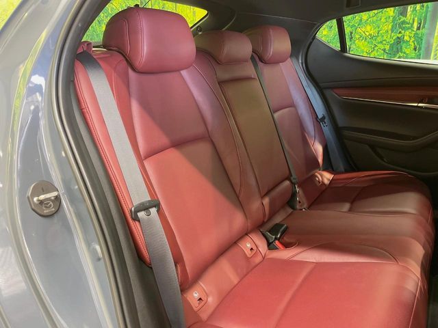 MAZDA 3 FASTBACK 2019 Image 31