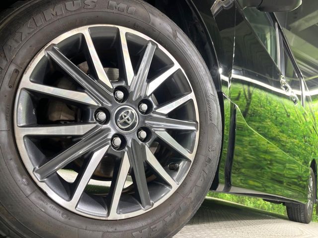 TOYOTA VOXY 2015 Image 31