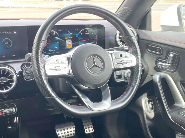 MERCEDES BENZ CLA SH 2021 Image 31