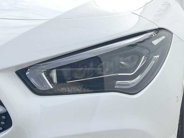 MERCEDES BENZ CLA SH 2021 Image 31