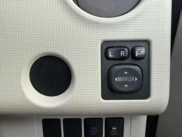 TOYOTA PORTE 4WD 2013 Image 31