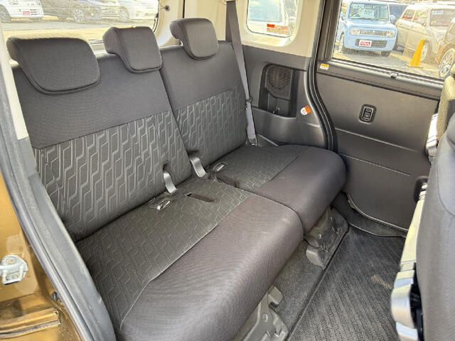 TOYOTA TANK 4WD 2018 Image 31