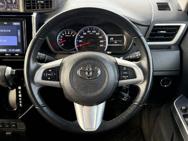 TOYOTA TANK 4WD 2018 Image 31