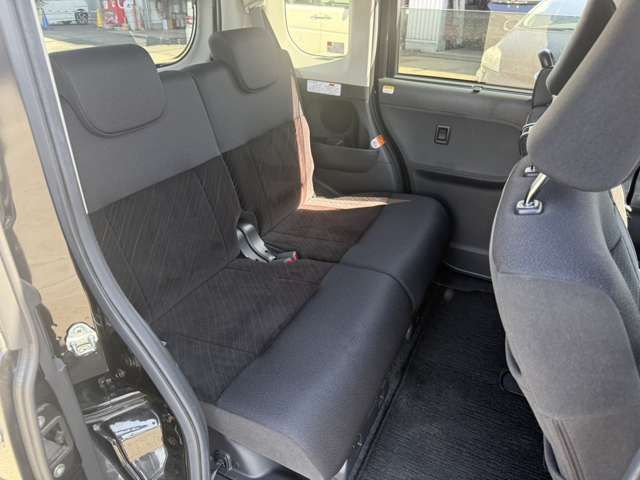 DAIHATSU TANTO 4WD 2019 Image 31