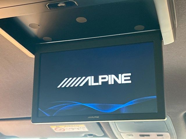 TOYOTA VOXY 2018 Image 31