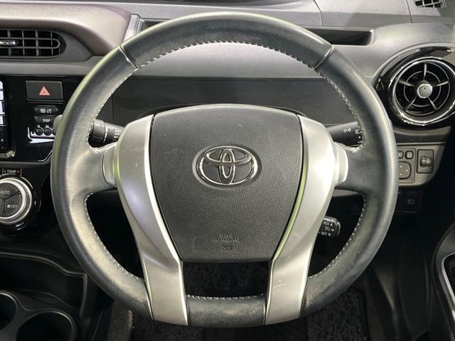 TOYOTA AQUA 2015 Image 31
