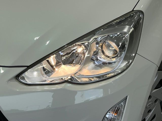 TOYOTA AQUA 2015 Image 31