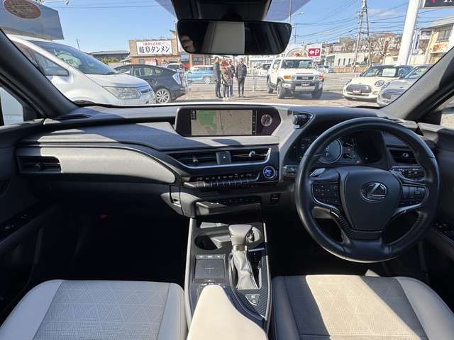 TOYOTA LEXUS UX250H 2021 Image 31