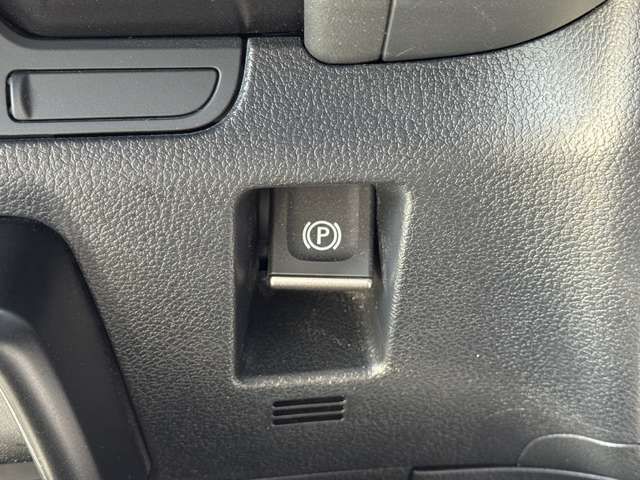 TOYOTA LEXUS UX250H 2021 Image 31