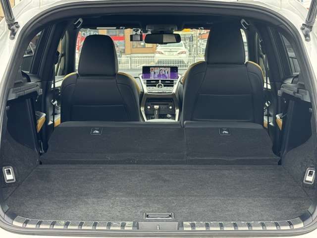 TOYOTA LEXUS NX300H AWD 2019 Image 31