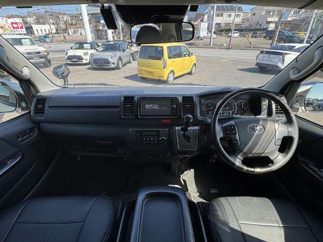 TOYOTA HIACE VAN 2WD 2018 Image 31