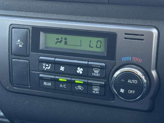 TOYOTA HIACE VAN 2WD 2018 Image 31