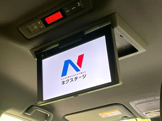 TOYOTA VOXY HYBRID 2020 Image 31