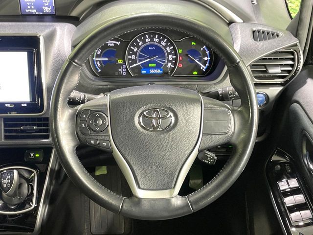 TOYOTA VOXY HYBRID 2020 Image 31