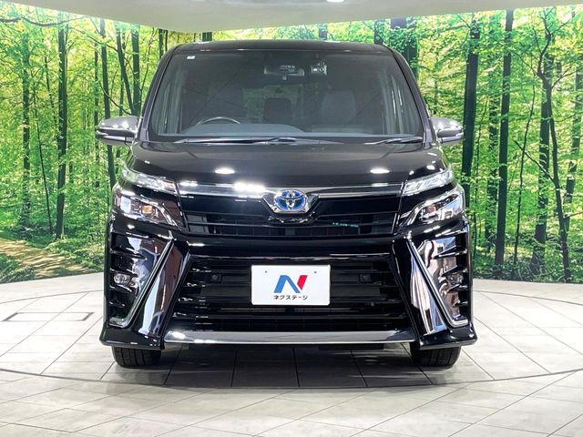 TOYOTA VOXY HYBRID 2020 Image 31