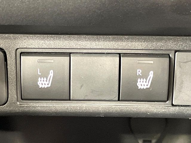 TOYOTA YARIS CROSS 2025 Image 31