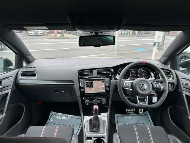 VOLKSWAGEN GOLF GTI 2016 Image 31