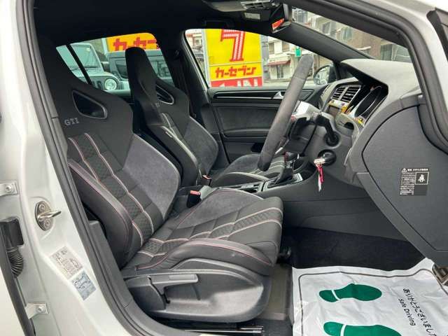 VOLKSWAGEN GOLF GTI 2016 Image 31