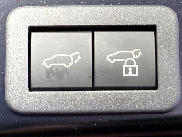 TOYOTA RAV4 HYBRID 4WD 2026 Image 31