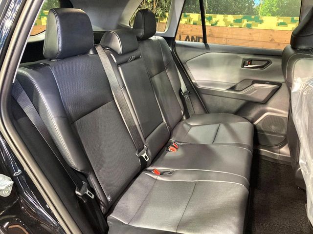 TOYOTA RAV4 HYBRID 4WD 2026 Image 31