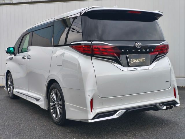 TOYOTA ALPHARD HYBRID 2023 Image 31
