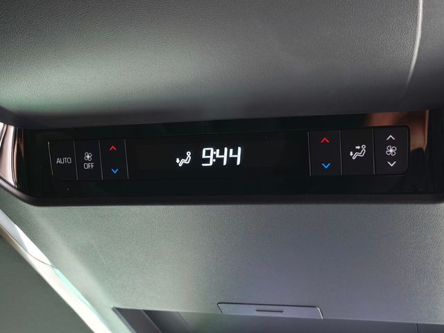 TOYOTA ALPHARD HYBRID 2023 Image 31