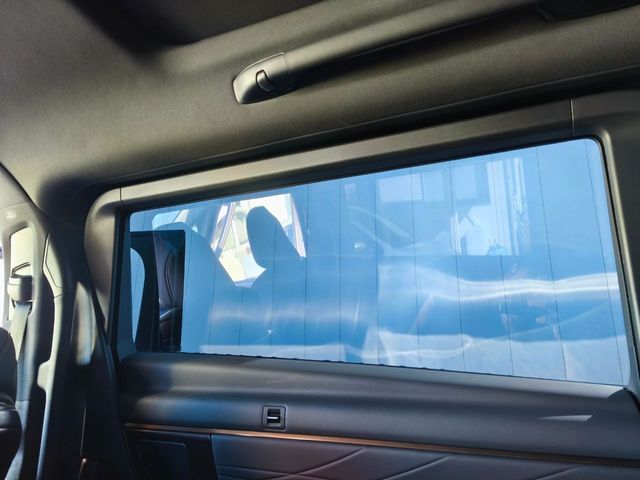 TOYOTA ALPHARD HYBRID 2023 Image 31