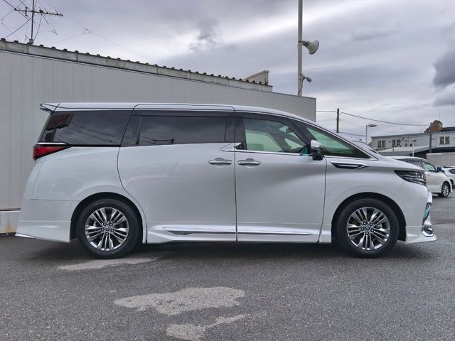 TOYOTA ALPHARD HYBRID 2023 Image 31