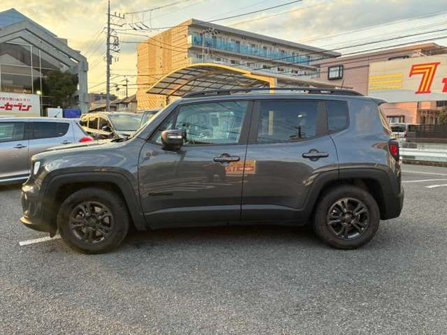 JEEP RENEGADE 2022 Image 31