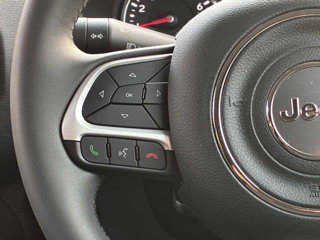 JEEP RENEGADE 2022 Image 31