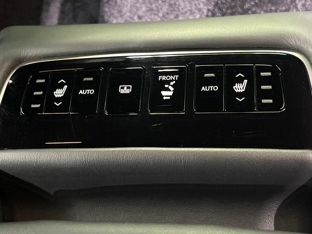 TOYOTA LEXUS LS500H 4WD 2018 Image 31