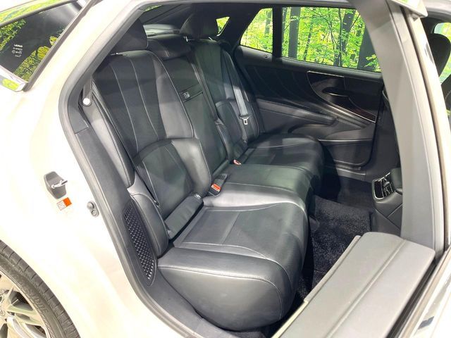 TOYOTA LEXUS LS500H 4WD 2018 Image 31