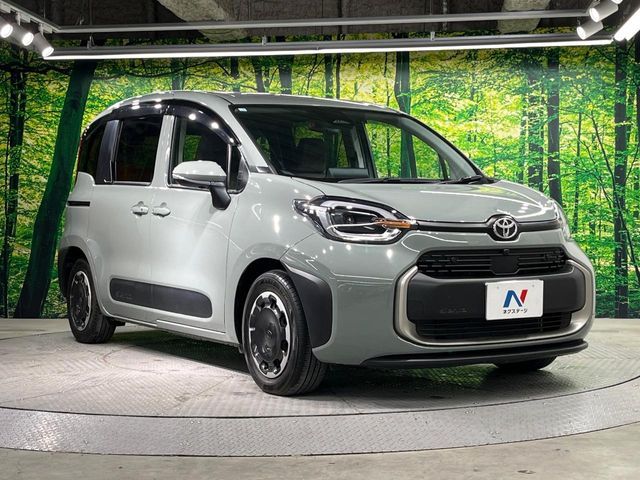 TOYOTA SIENTA HYBRID 2023 Image 31