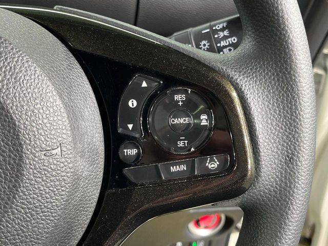 HONDA N BOX CUSTOM 2017 Image 31