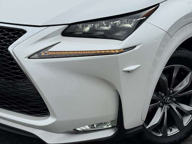 TOYOTA LEXUS NX300H AWD 2014 Image 31
