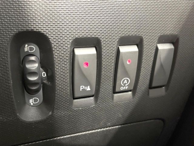 RENAULT TWINGO 2017 Image 31