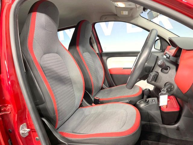 RENAULT TWINGO 2017 Image 31