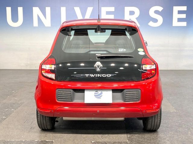 RENAULT TWINGO 2017 Image 31