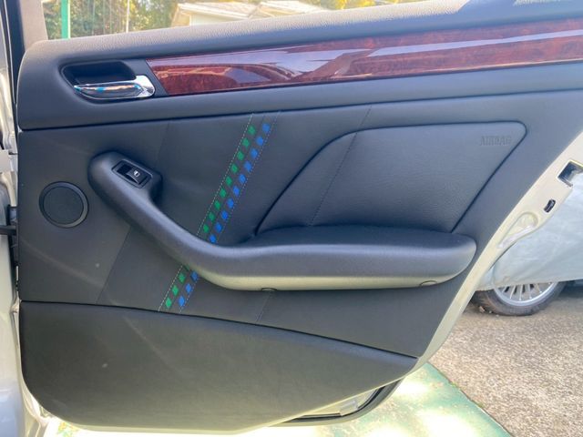 ALPINA B3 LIMOUSINE 2004 Image 31