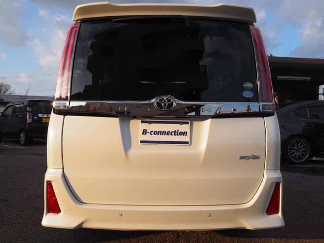 TOYOTA NOAH 2019 Image 31