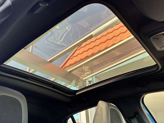 PEUGEOT 208 2021 Image 31