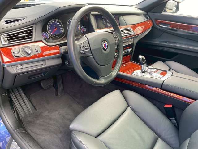 ALPINA B7 2011 Image 31
