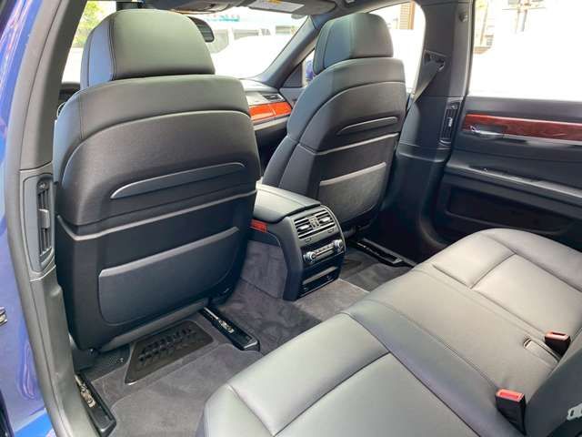 ALPINA B7 2011 Image 31