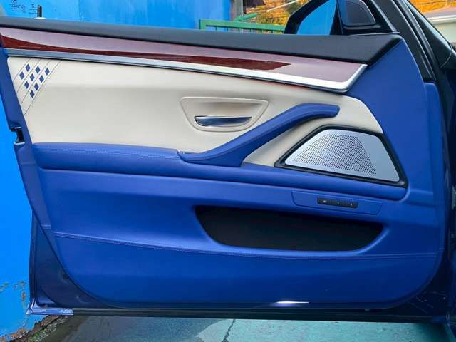 ALPINA D5 LIMOUSINE 2015 Image 31