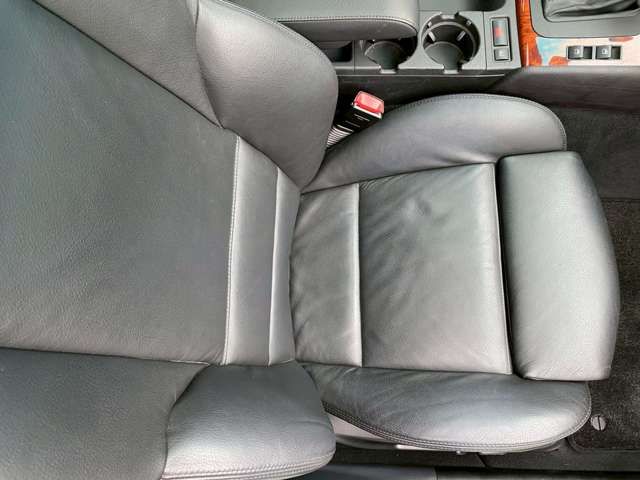 ALPINA B3 LIMOUSINE 2005 Image 31