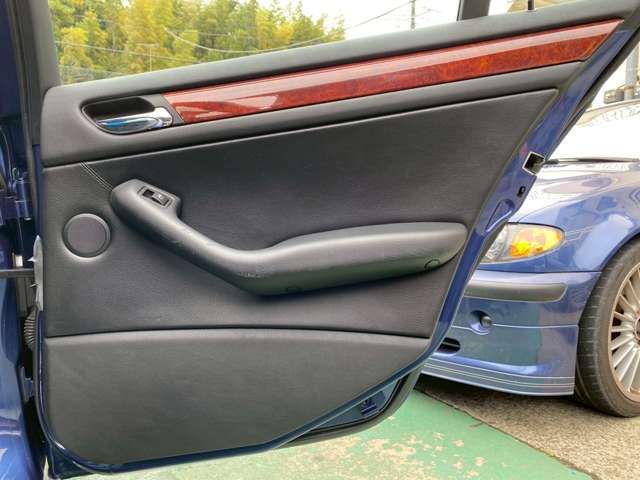 ALPINA B3 LIMOUSINE 2005 Image 31