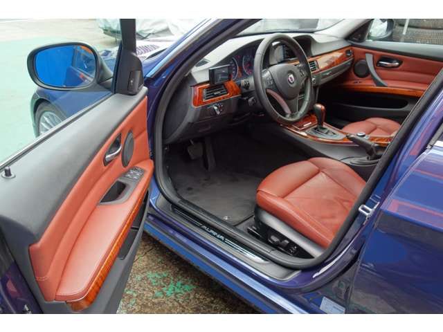 ALPINA B3 S TOURING 2011 Image 31